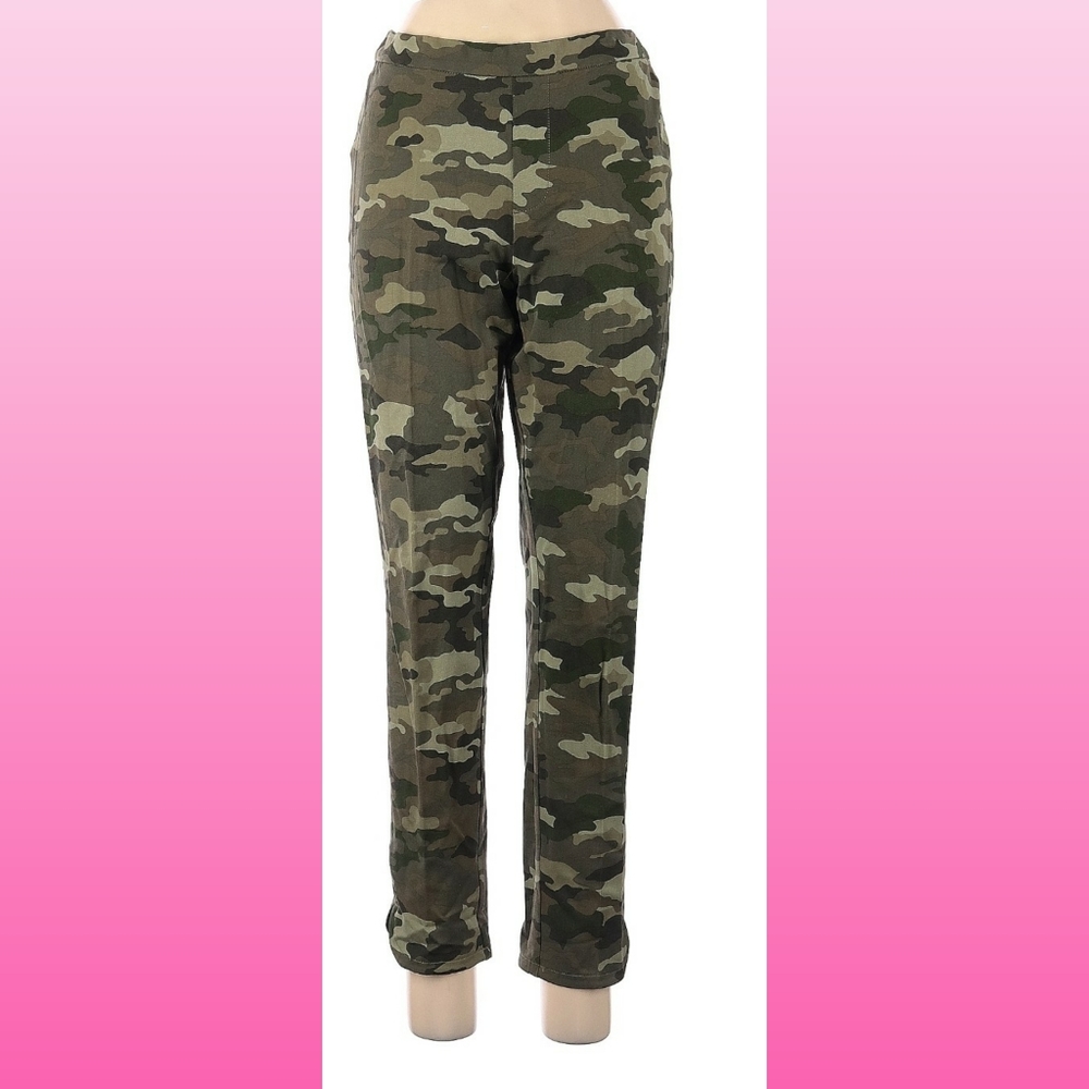 Isaac Mizrahi pull on pants.